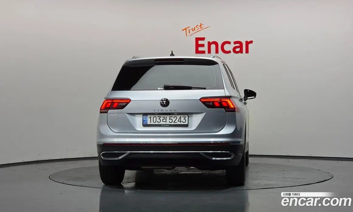 Volkswagen Tiguan 2022 2.0 автомат (гидро), фото 4
