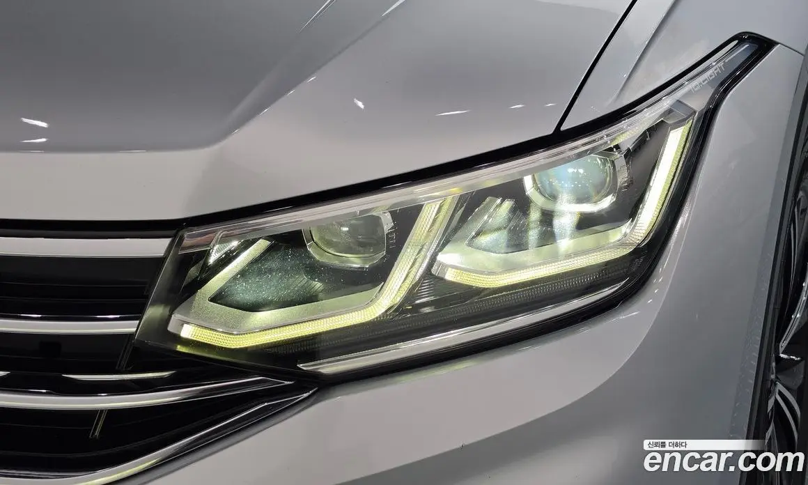 Volkswagen Tiguan 2022 2.0 автомат (гидро), фото 8