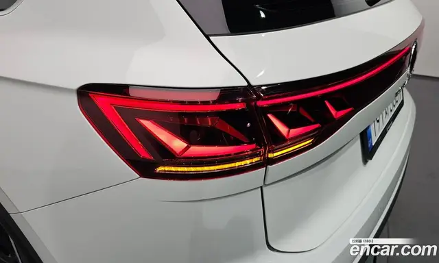 Volkswagen Touareg 2025 3.0 автомат (гидро), миниатюра 9 Volkswagen Touareg 2025 3.0 автомат (гидро), миниатюра 9