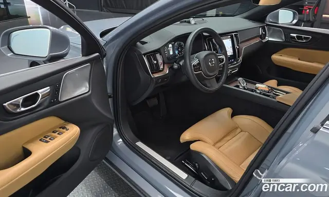 Volvo S60 2021 2.0 автомат (гидро), миниатюра 11 Volvo S60 2021 2.0 автомат (гидро), миниатюра 11