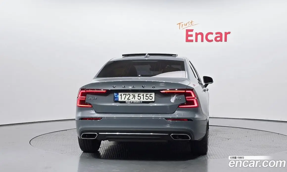 Volvo S60 2021 2.0 автомат (гидро), фото 3 Volvo S60 2021 2.0 автомат (гидро), фото 3