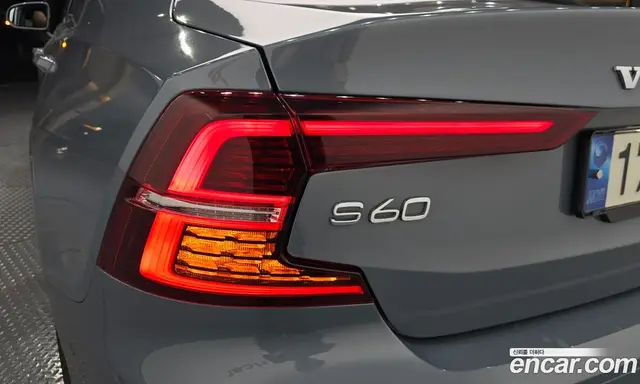 Volvo S60 2021 2.0 автомат (гидро), миниатюра 7 Volvo S60 2021 2.0 автомат (гидро), миниатюра 7