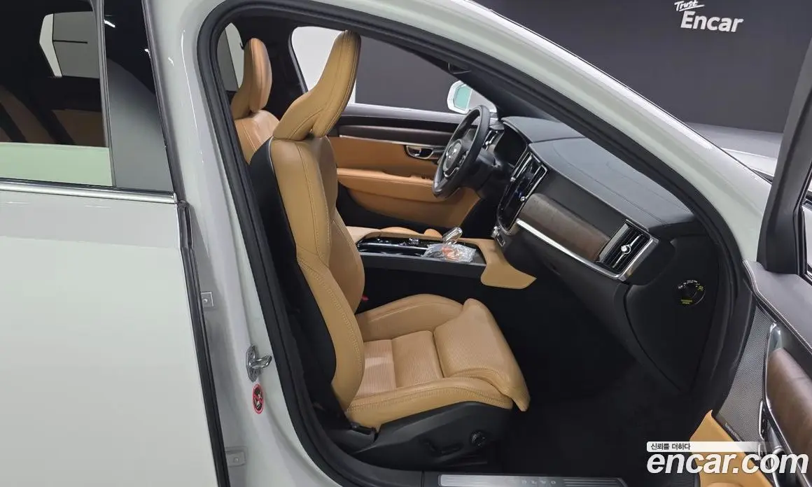 Volvo S90 2021 2.0 автомат (гидро), фото 17 Volvo S90 2021 2.0 автомат (гидро), фото 17