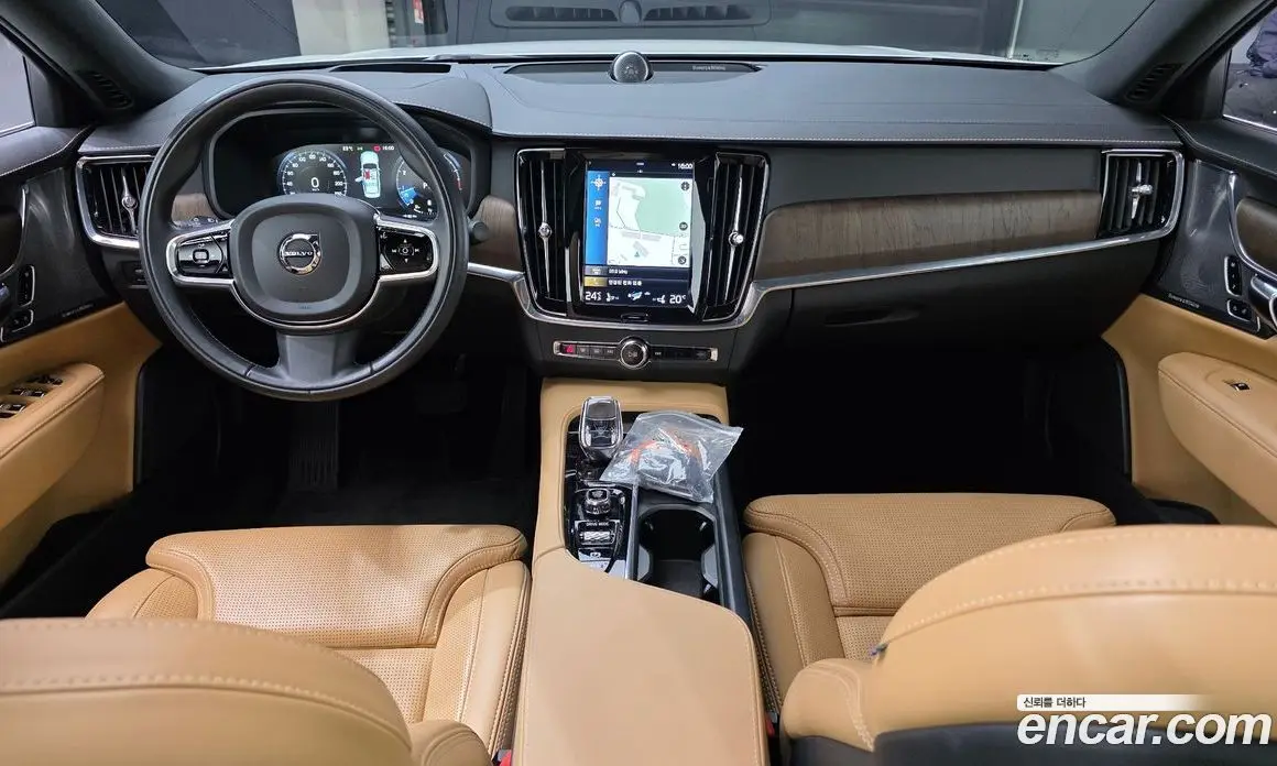 Volvo S90 2021 2.0 автомат (гидро), фото 10 Volvo S90 2021 2.0 автомат (гидро), фото 10