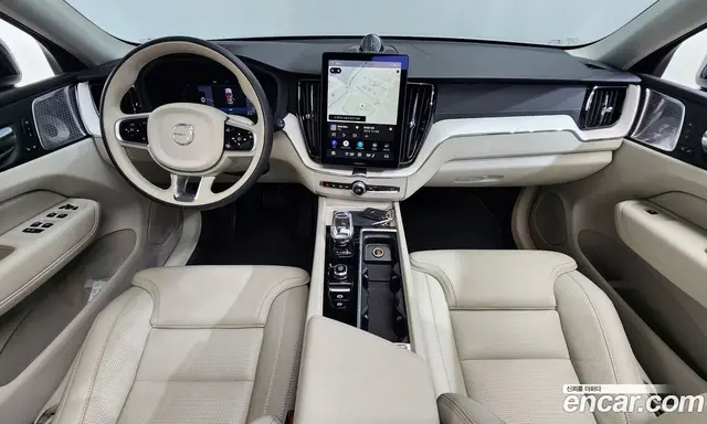 Volvo XC60 2025 2.0 автомат (гидро), миниатюра 10