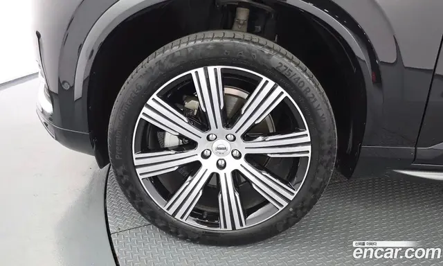Volvo XC90 2024 2.0 автомат (гидро), миниатюра 5 Volvo XC90 2024 2.0 автомат (гидро), миниатюра 5