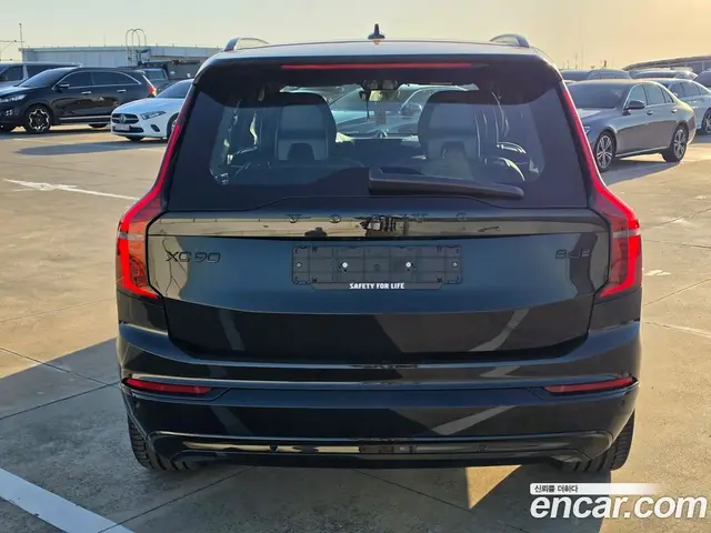 Volvo XC90 2026 2.0 автомат (гидро), миниатюра 3 Volvo XC90 2026 2.0 автомат (гидро), миниатюра 3