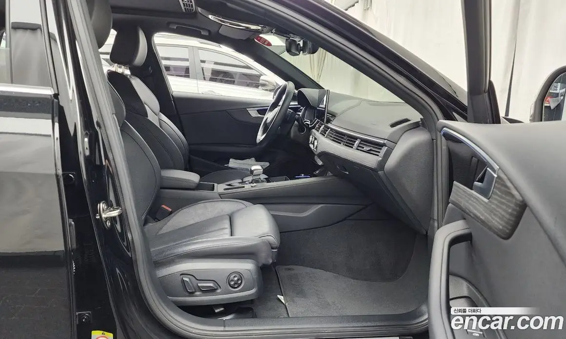 Audi A4 2023 2.0 автомат (гидро), фото 17 Audi A4 2023 2.0 автомат (гидро), фото 17