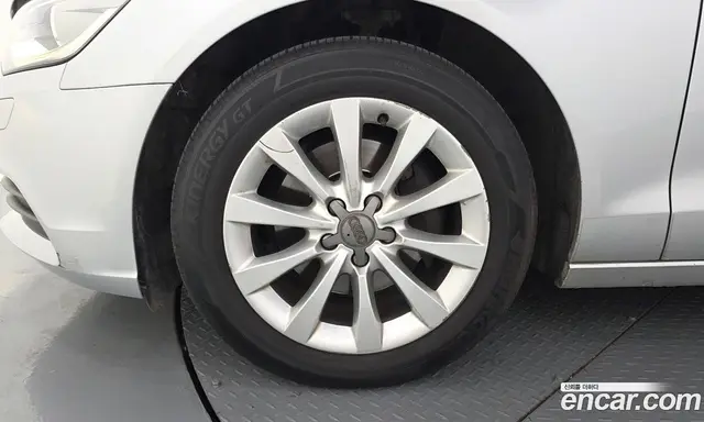 Audi A6 2012 2.0 автомат (гидро), миниатюра 5