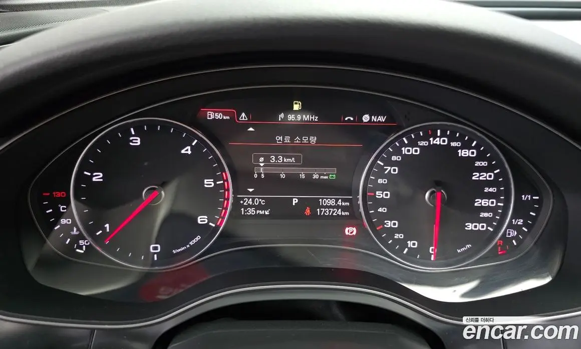 Audi A6 2012 2.0 автомат (гидро), фото 8