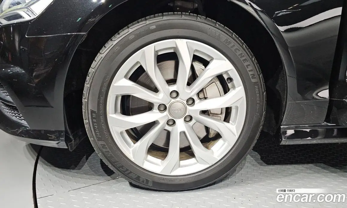 Audi A6 2018 2.0 автомат (гидро), фото 4 Audi A6 2018 2.0 автомат (гидро), фото 4