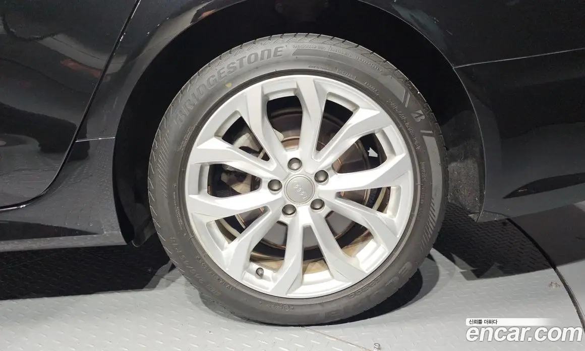 Audi A6 2018 2.0 автомат (гидро), фото 6 Audi A6 2018 2.0 автомат (гидро), фото 6