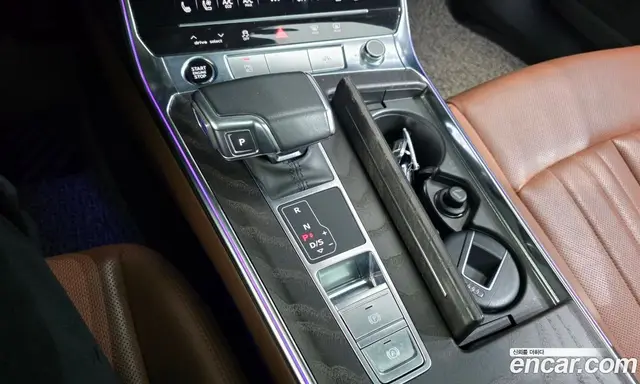 Audi A6 2021 2.0 автомат (гидро), миниатюра 12