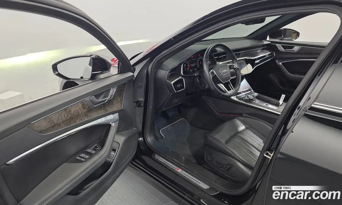 Audi A6 2021 3.0 автомат (гидро), фото 10