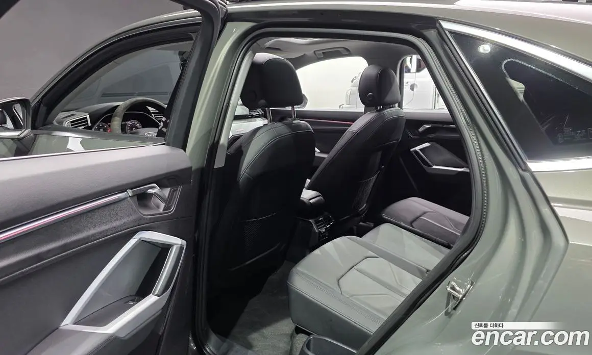 Audi Q3 2023 2.0 автомат (гидро), фото 17 Audi Q3 2023 2.0 автомат (гидро), фото 17