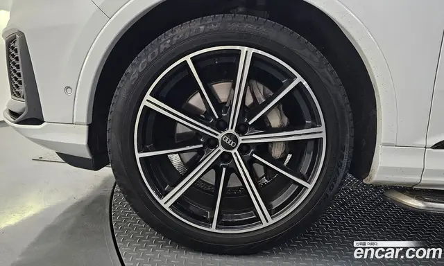 Audi Q7 2021 3.0 автомат (гидро), миниатюра 5 Audi Q7 2021 3.0 автомат (гидро), миниатюра 5
