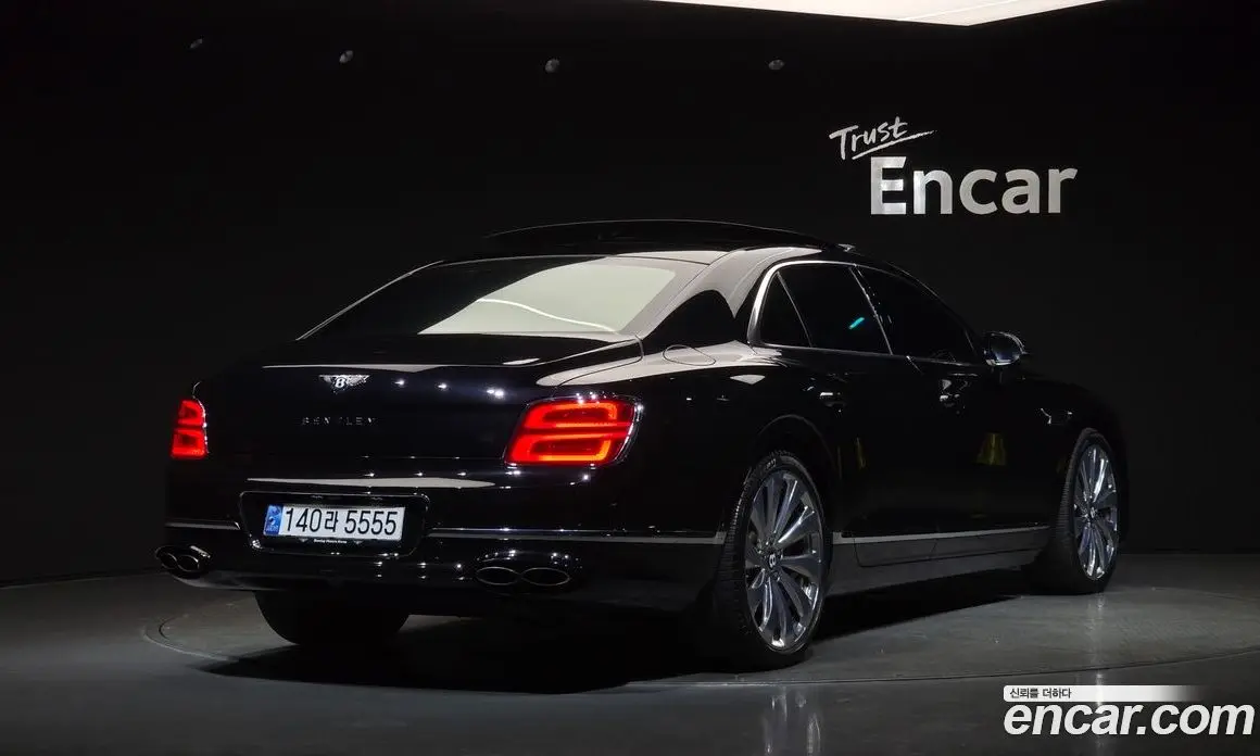 Bentley Flying Spur 2021 4.0 автомат (гидро), фото 2 Bentley Flying Spur 2021 4.0 автомат (гидро), фото 2