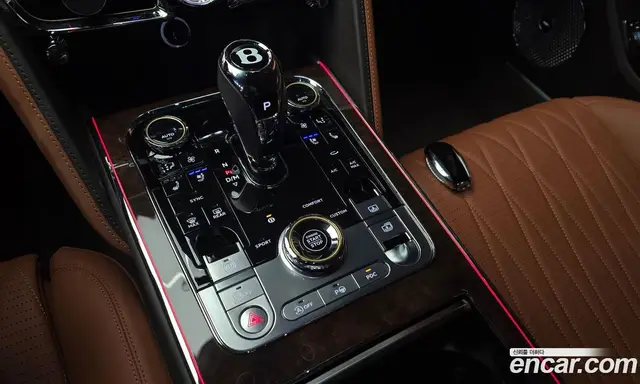 Bentley Flying Spur 2021 4.0 автомат (гидро), миниатюра 12
