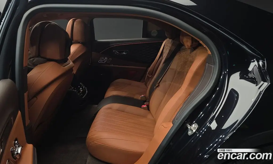 Bentley Flying Spur 2021 4.0 автомат (гидро), фото 18 Bentley Flying Spur 2021 4.0 автомат (гидро), фото 18