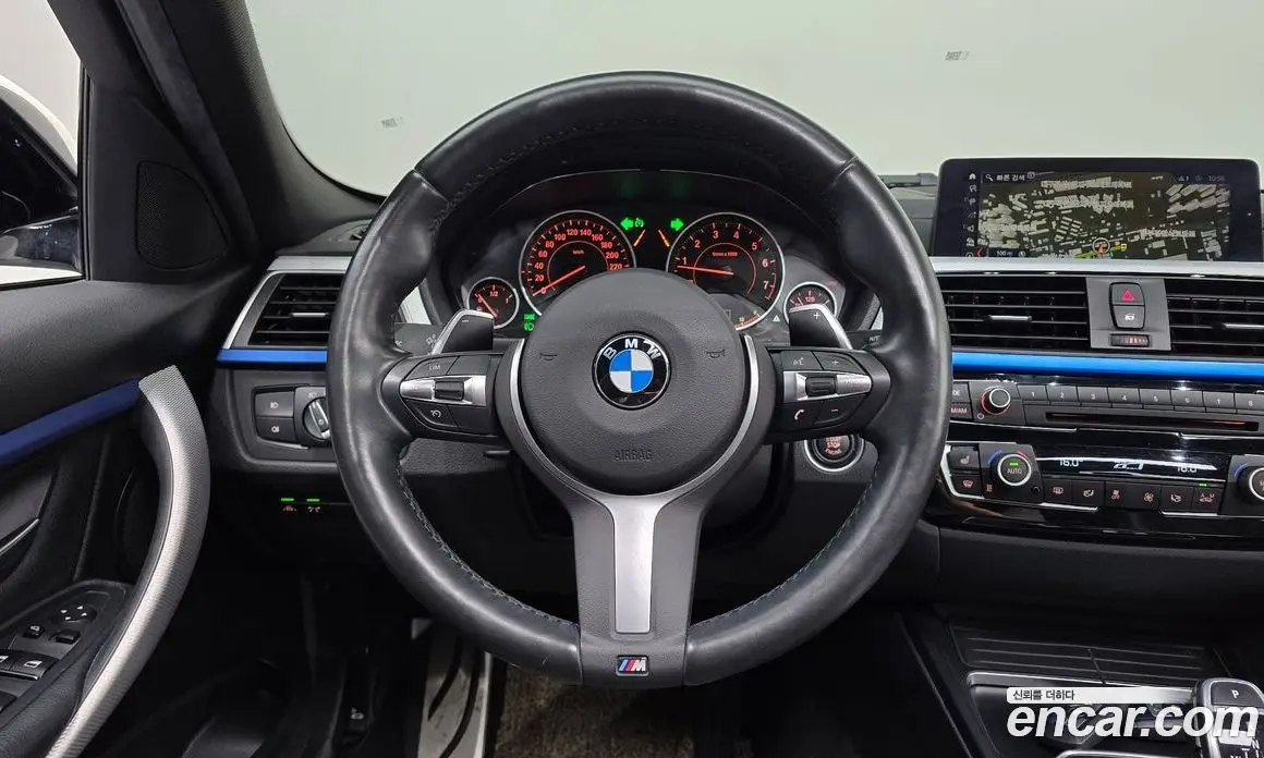 BMW 3 серия 2018 2.0 автомат (гидро), фото 17