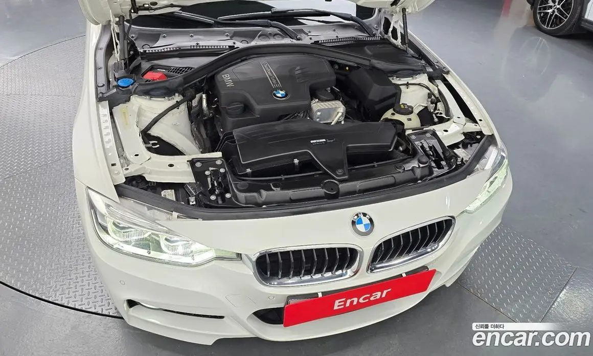 BMW 3 серия 2018 2.0 автомат (гидро), фото 5