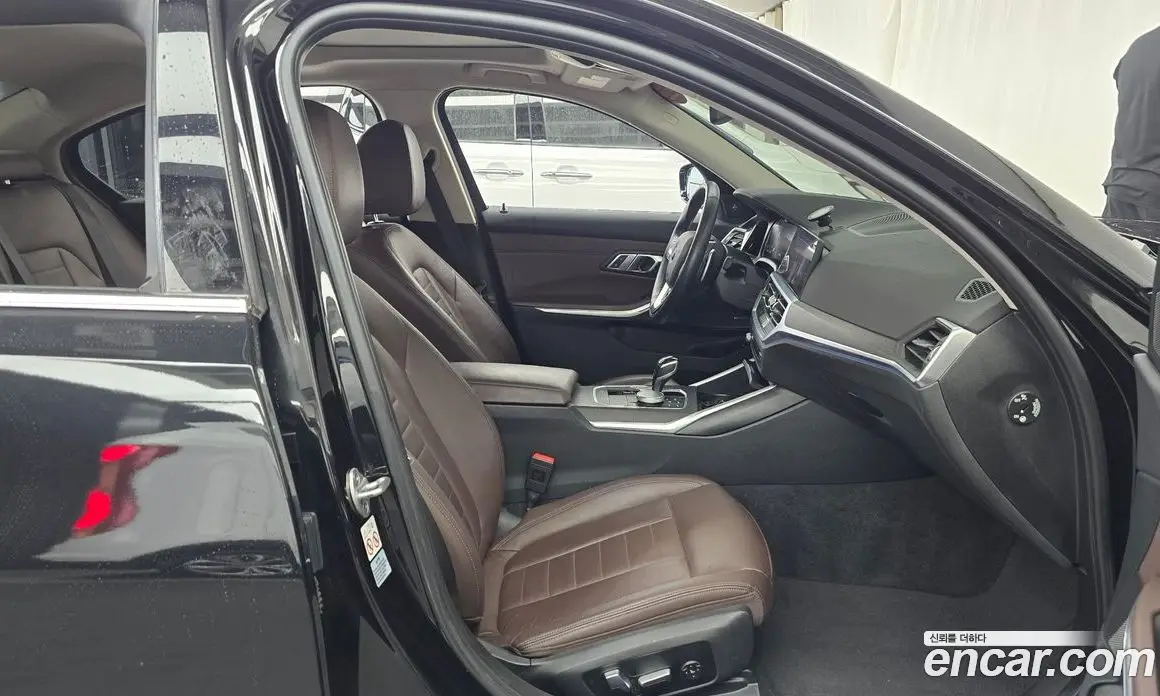 BMW 3 серия 2020 2.0 автомат (гидро), фото 16