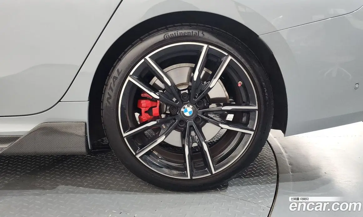 BMW 3 серия 2025 3.0 автомат (гидро), фото 7
