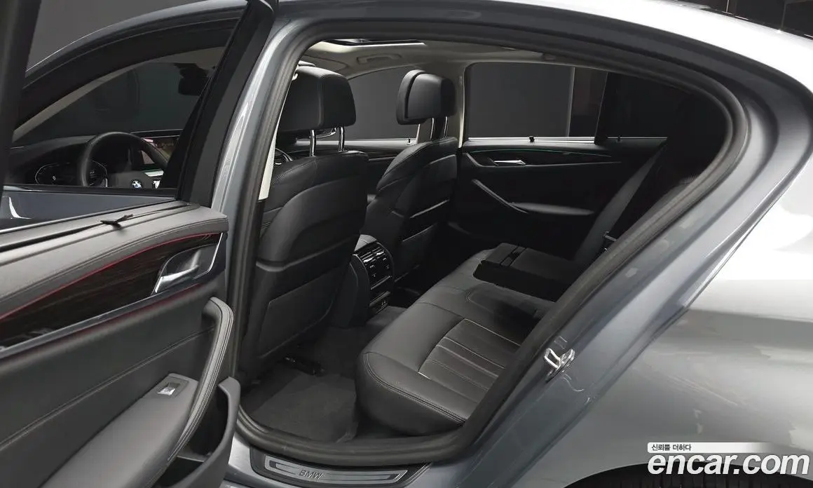 BMW 5 серия 2022 2.0 автомат (гидро), фото 16