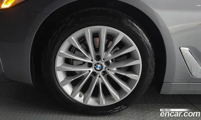 BMW 5 серия 2022 2.0 автомат (гидро), миниатюра 4