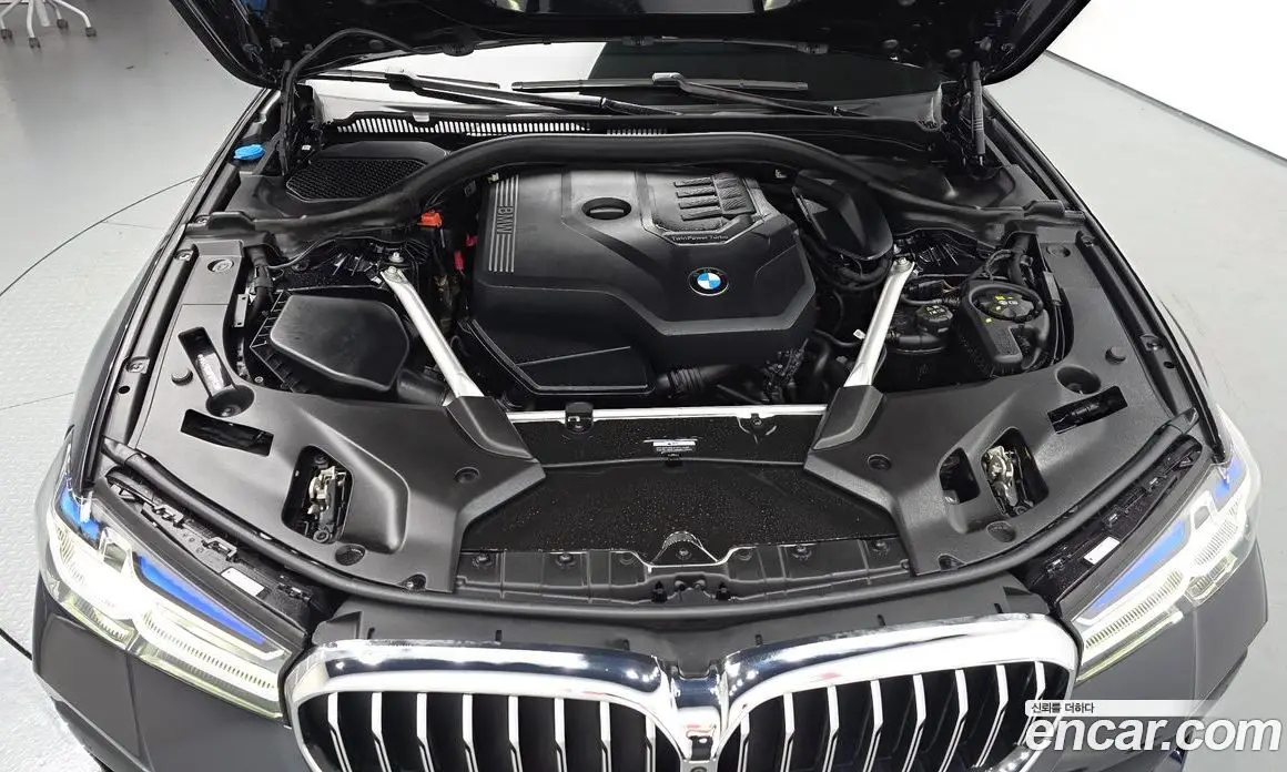 BMW 5 серия 2023 2.0 автомат (гидро), фото 6