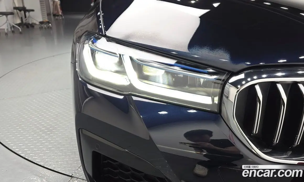 BMW 5 серия 2023 2.0 автомат (гидро), фото 8