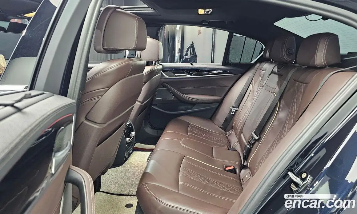 BMW 5 серия 2023 2.0 автомат (гидро), фото 17