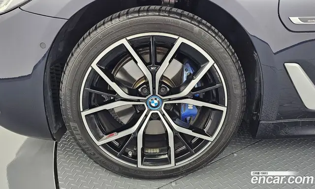 BMW 5 серия 2023 2.0 автомат (гидро), миниатюра 4