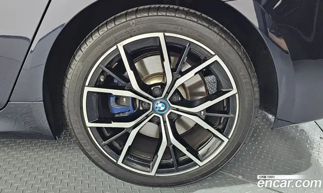 BMW 5 серия 2023 2.0 автомат (гидро), миниатюра 6