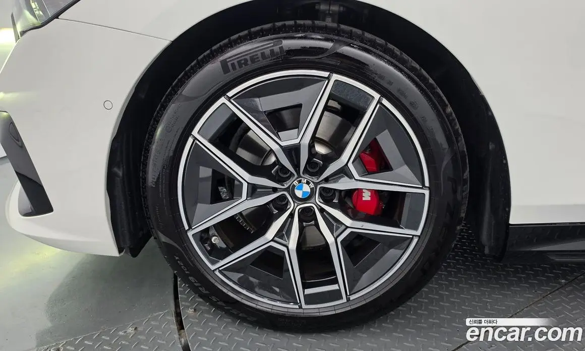 BMW 5 серия 2024 2.0 автомат (гидро), фото 5 BMW 5 серия 2024 2.0 автомат (гидро), фото 5