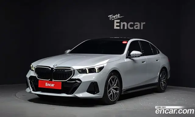 BMW 5 серия, 2025, 8 467 км