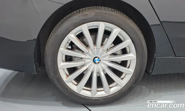 BMW 6 серия 2022 3.0 автомат (гидро), миниатюра 5