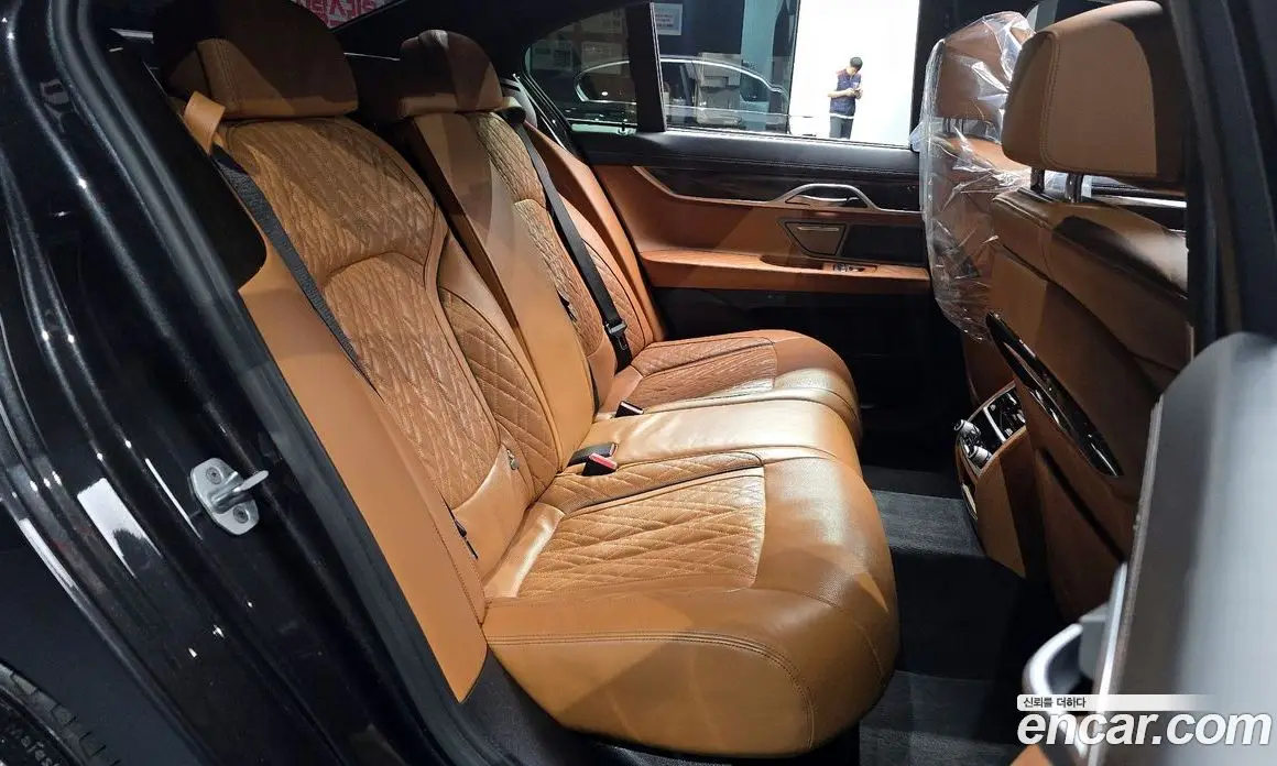 BMW 7 серия 2020 3.0 автомат (гидро), фото 17
