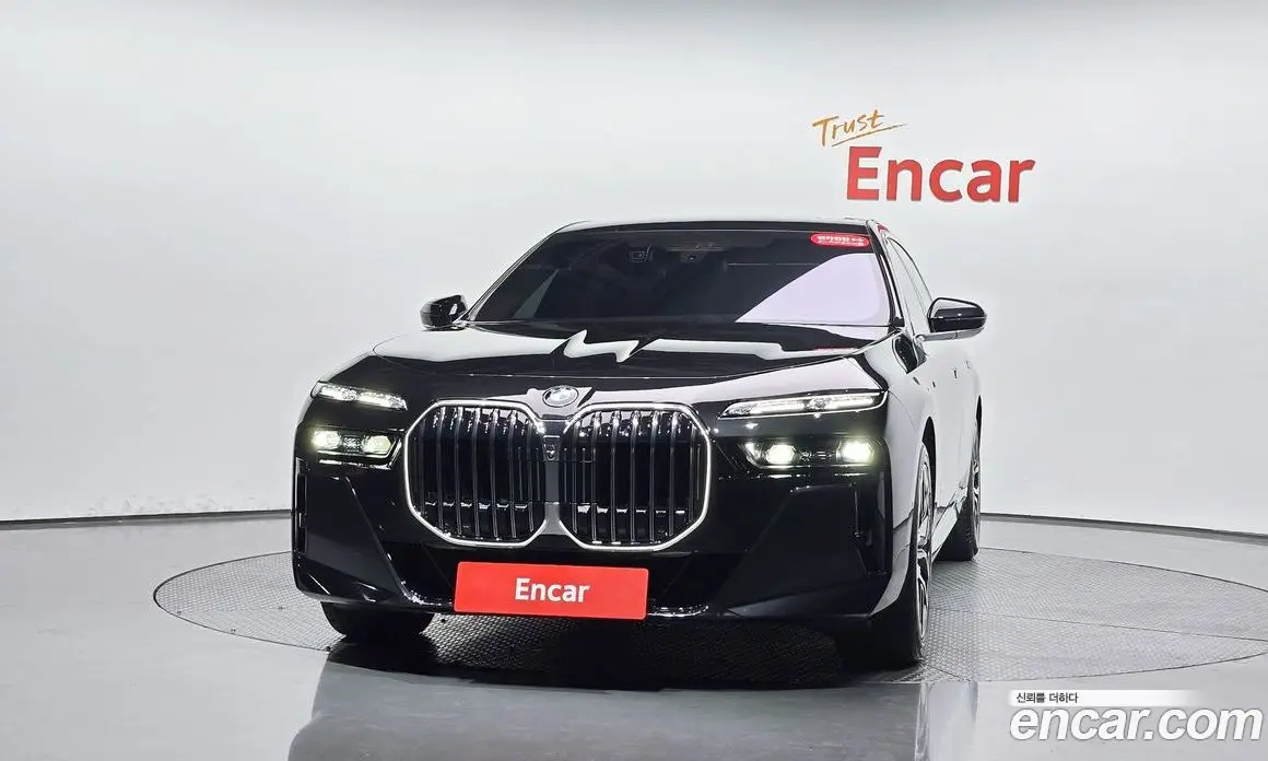 BMW 7 серия 2025 3.0 автомат (гидро), фото 2 BMW 7 серия 2025 3.0 автомат (гидро), фото 2