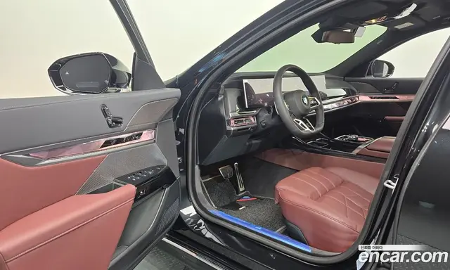 BMW 7 серия 2025 3.0 автомат (гидро), миниатюра 12