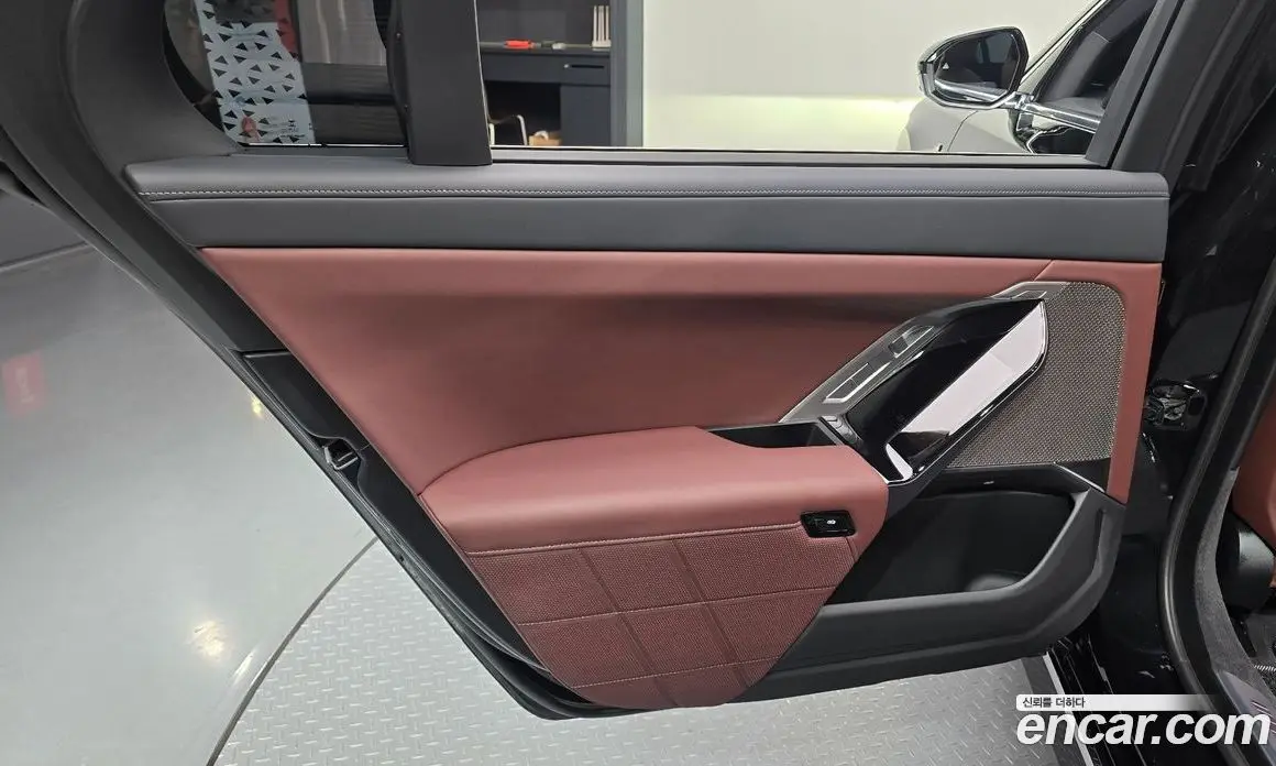 BMW 7 серия 2025 3.0 автомат (гидро), фото 14 BMW 7 серия 2025 3.0 автомат (гидро), фото 14