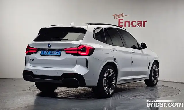BMW iX3, 2024, 33 580 км