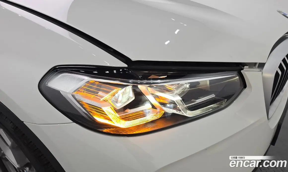 BMW X3 2023 2.0 автомат (гидро), фото 8