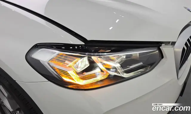 BMW X3 2023 2.0 автомат (гидро), миниатюра 8