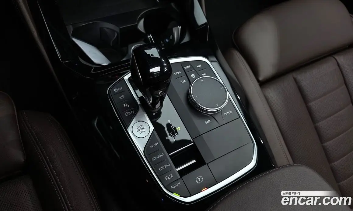 BMW X4 2025 2.0 автомат (гидро), фото 12