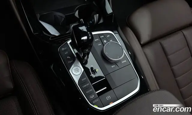 BMW X4 2025 2.0 автомат (гидро), миниатюра 12
