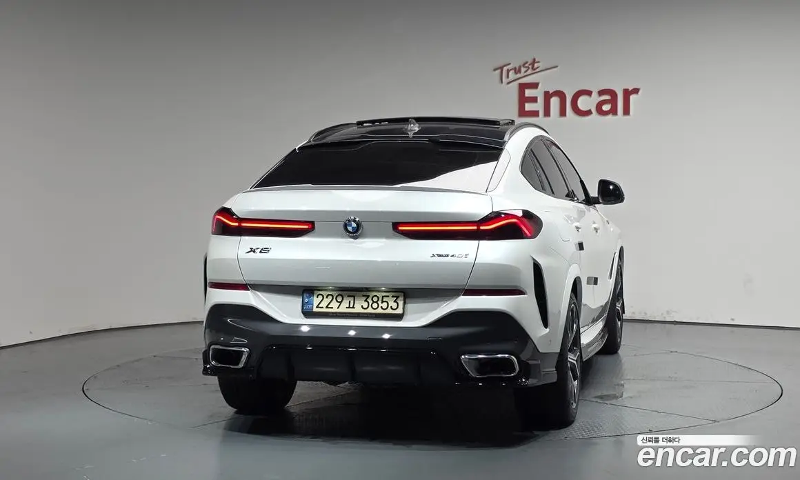BMW X6 2022 3.0 автомат (гидро), фото 3