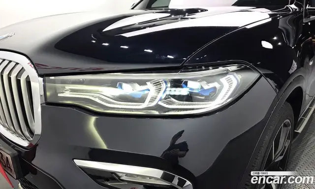 BMW X7 2021 3.0 автомат (гидро), миниатюра 8