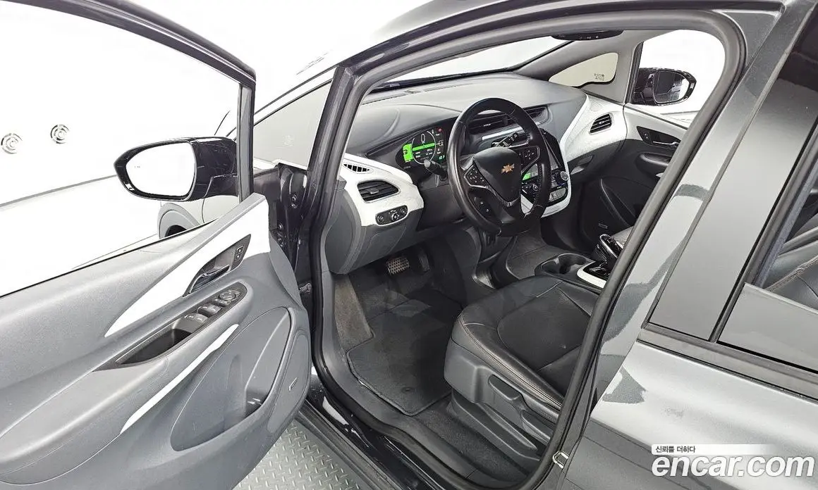 Chevrolet Bolt EV 2020 0.2 автомат (гидро), фото 17 Chevrolet Bolt EV 2020 0.2 автомат (гидро), фото 17