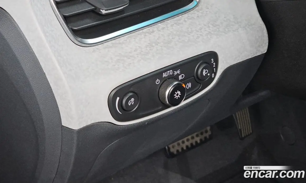 Chevrolet Bolt EV 2020 0.2 автомат (гидро), фото 20 Chevrolet Bolt EV 2020 0.2 автомат (гидро), фото 20